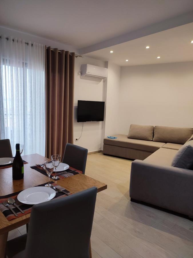 Proda Apartments Sarandë Buitenkant foto