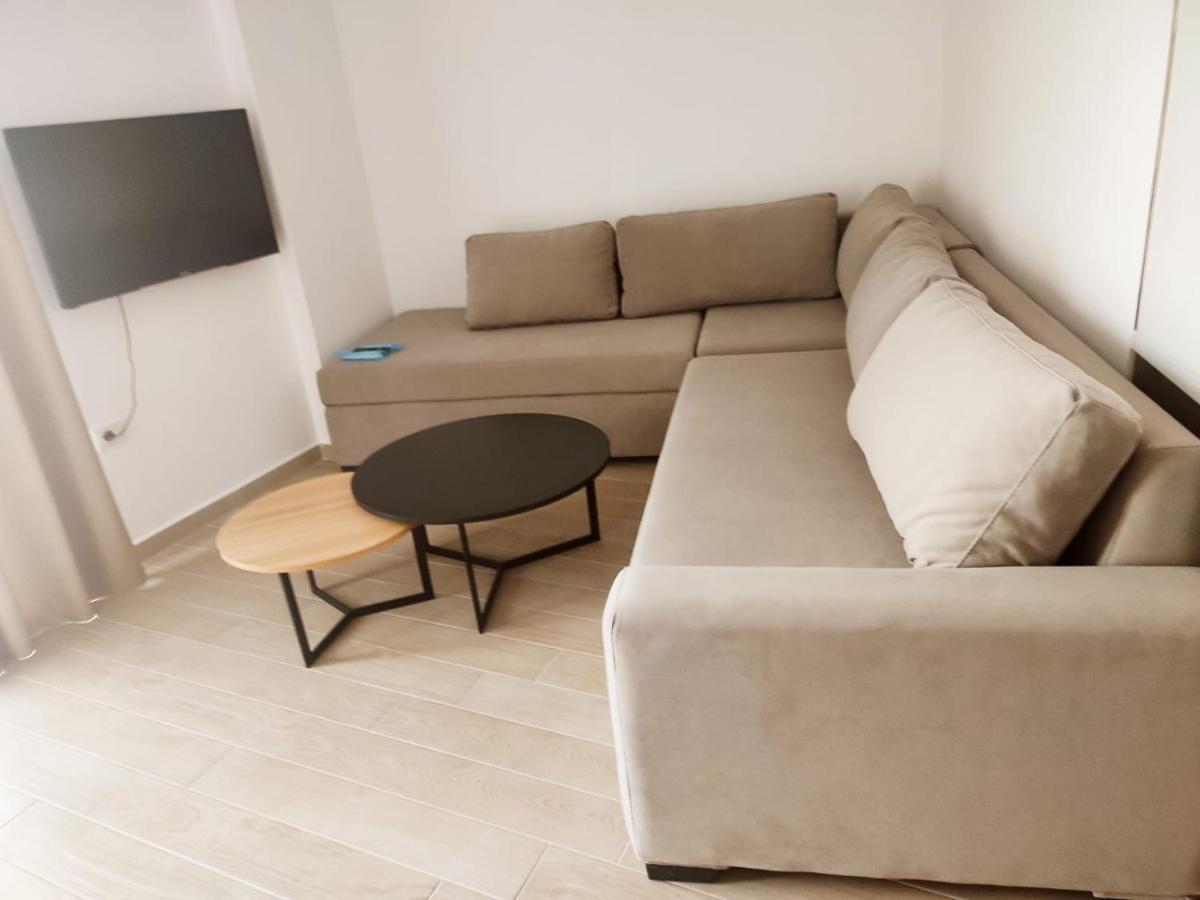 Proda Apartments Sarandë Buitenkant foto