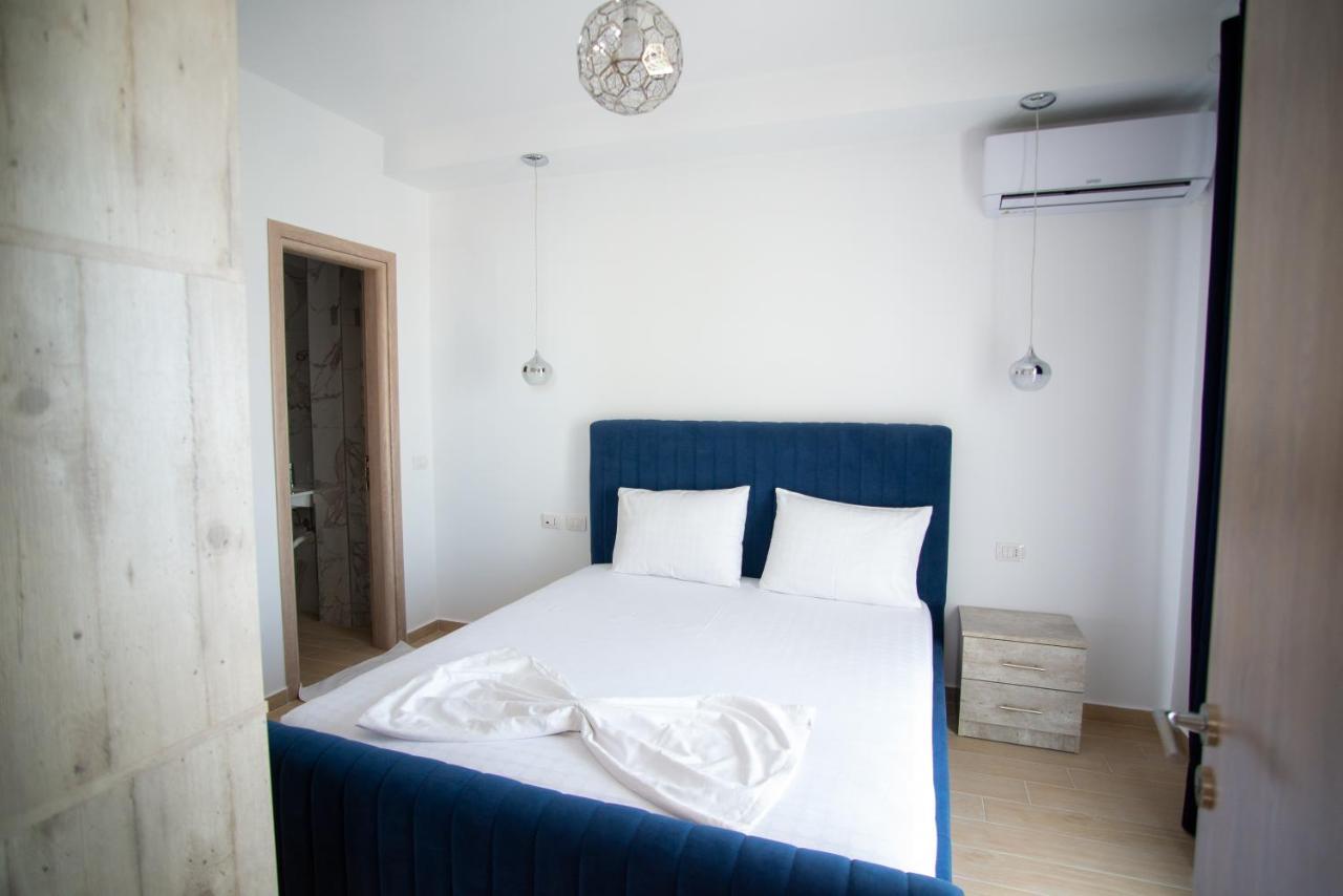 Proda Apartments Sarandë Buitenkant foto