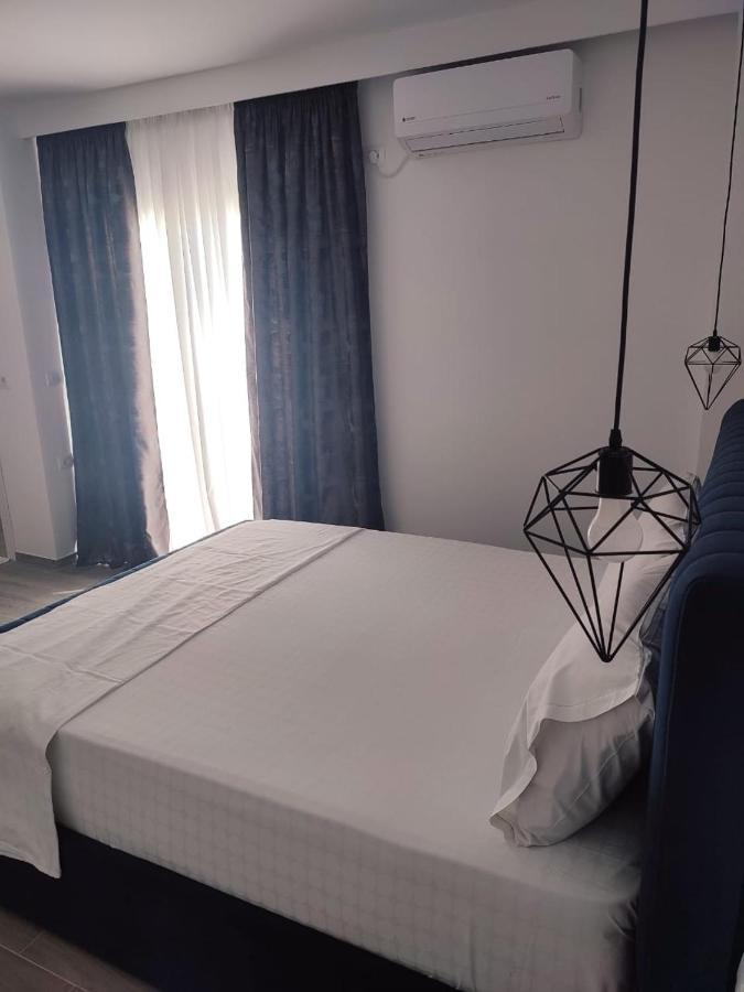 Proda Apartments Sarandë Buitenkant foto
